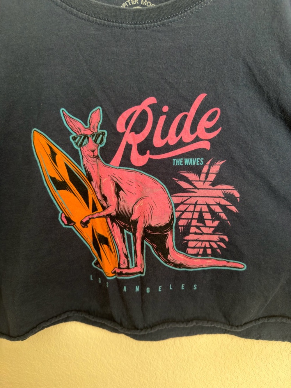 Jupiter Moon Surf Kangaroo Graphic Crop Tee Women XL Oversized Navy Blue - Picture 3 of 7